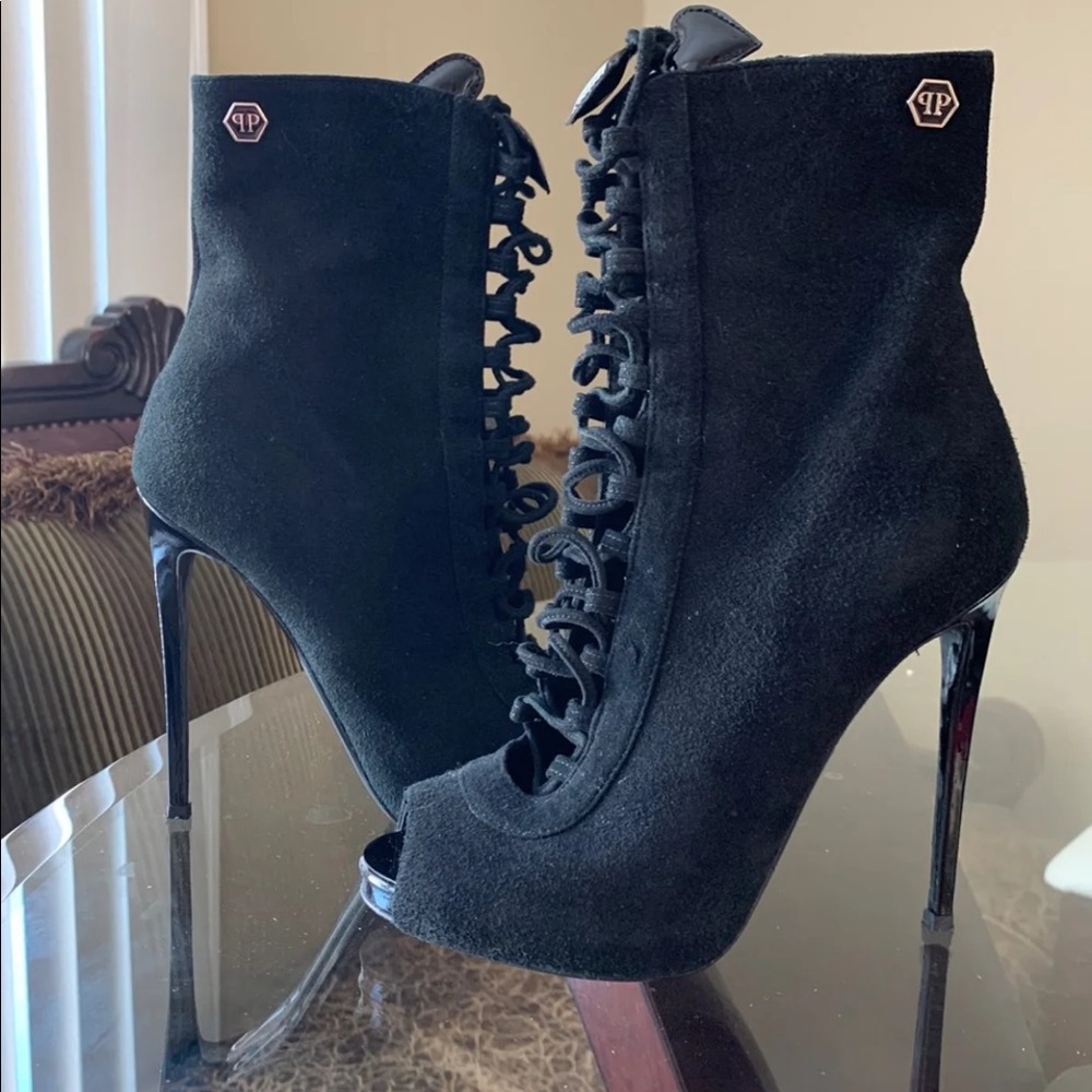 Philipp Plein black suede booties size 36